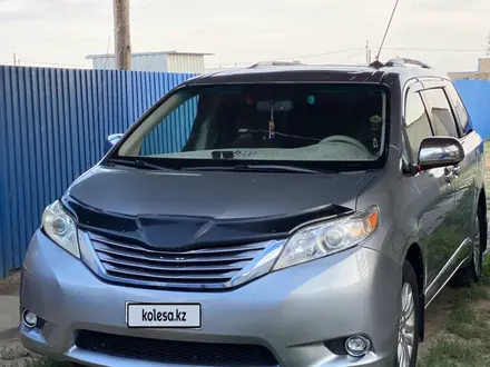 Toyota Sienna 2013 года за 9 300 000 тг. в Уральск – фото 15