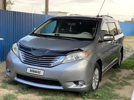 Toyota Sienna 2013 года за 9 300 000 тг. в Уральск – фото 16