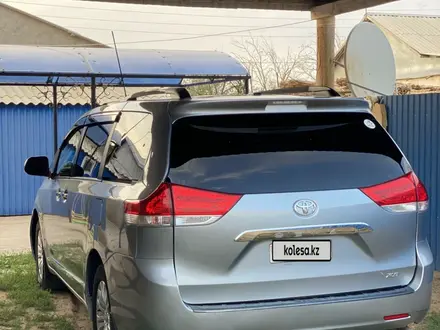 Toyota Sienna 2013 года за 9 300 000 тг. в Уральск – фото 20