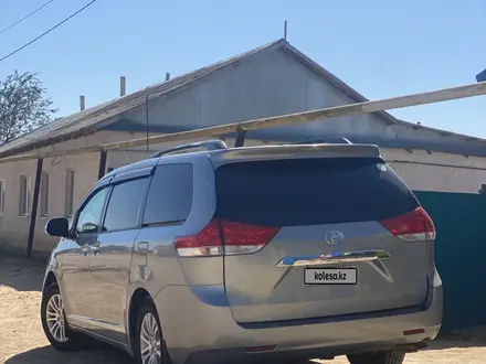 Toyota Sienna 2013 года за 9 300 000 тг. в Уральск – фото 23