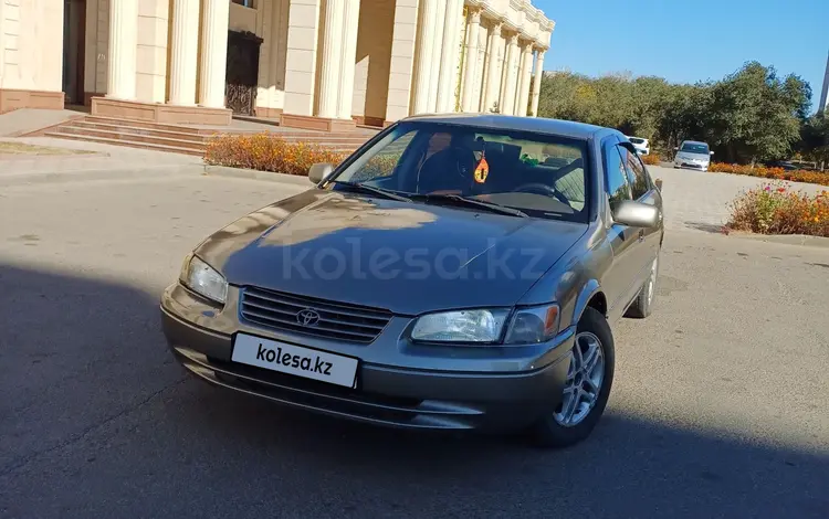 Toyota Camry 1998 годаүшін2 300 000 тг. в Жезказган