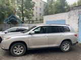 Toyota Highlander 2011 года за 10 500 000 тг. в Усть-Каменогорск – фото 3
