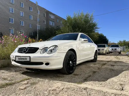 Mercedes-Benz CLK 320 2003 года за 5 500 000 тг. в Кокшетау – фото 2