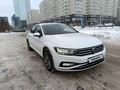 Volkswagen Passat 2021 года за 12 300 000 тг. в Алматы