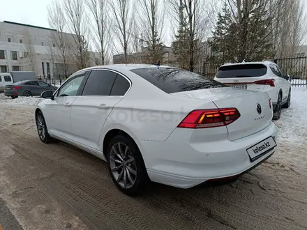 Volkswagen Passat 2021 года за 10 500 000 тг. в Астана – фото 5