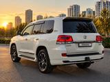 Toyota Land Cruiser 2021 годаүшін35 000 000 тг. в Алматы – фото 2