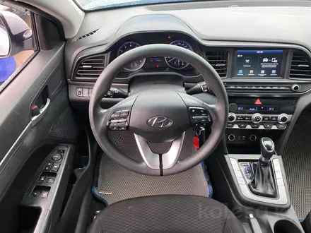 Hyundai Elantra 2020 года за 7 580 000 тг. в Алматы – фото 11