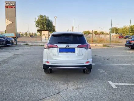 Toyota RAV4 2018 года за 14 000 000 тг. в Талдыкорган – фото 6