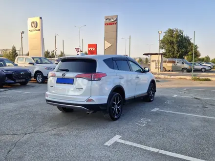 Toyota RAV4 2018 года за 14 000 000 тг. в Талдыкорган – фото 5