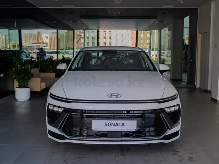 Hyundai Sonata Business 2026 года за 12 990 000 тг. в Астана – фото 2