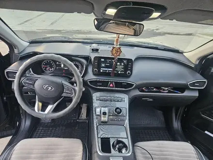 Hyundai Santa Fe 2022 года за 12 800 000 тг. в Усть-Каменогорск – фото 5