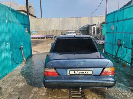 Mercedes-Benz E 230 1990 годаүшін1 000 000 тг. в Жаркент – фото 4