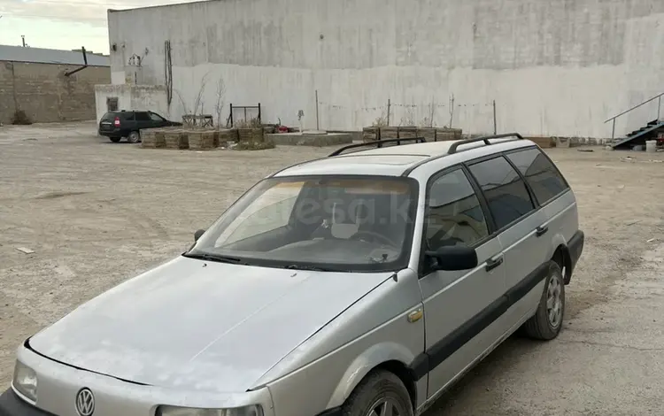 Volkswagen Passat 1990 годаүшін1 100 000 тг. в Актау