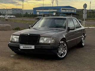 Mercedes-Benz E 260
