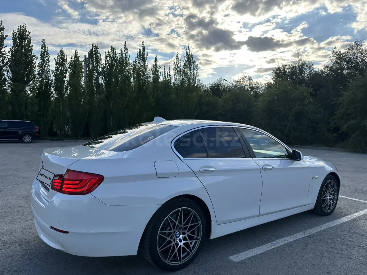 BMW 5 Series, 2011