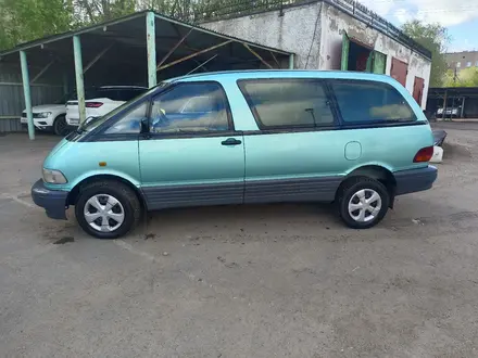 Toyota Previa 1995 года за 2 600 000 тг. в Караганда