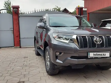 Toyota Land Cruiser Prado 2019 года за 23 500 000 тг. в Алматы