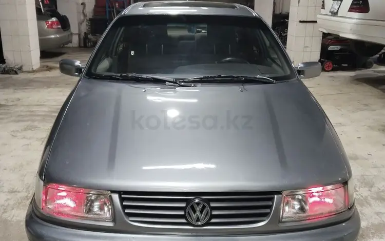 Volkswagen Passat 1994 годаүшін700 000 тг. в Астана