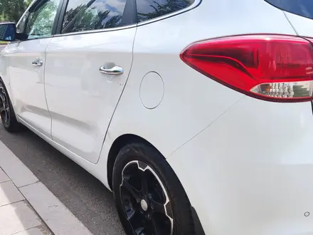 Kia Carens 2013 года за 6 450 000 тг. в Астана – фото 10