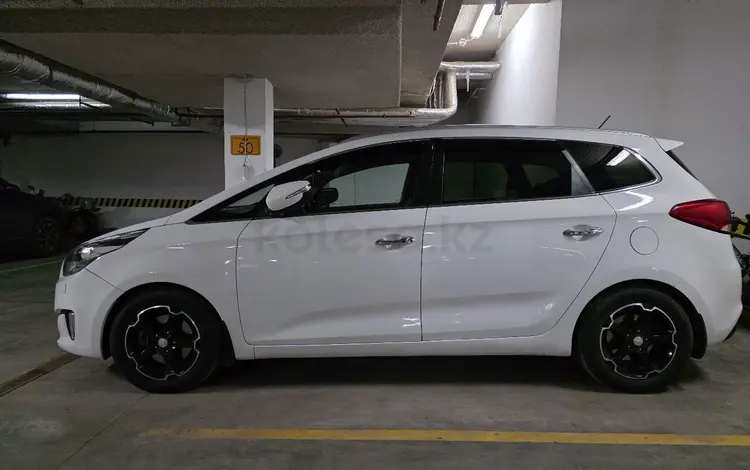 Kia Carens 2013 годаүшін6 450 000 тг. в Астана