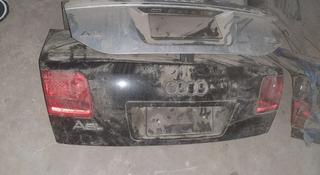 Audi a8 d3 крышка багажника за 30 000 тг. в Шымкент