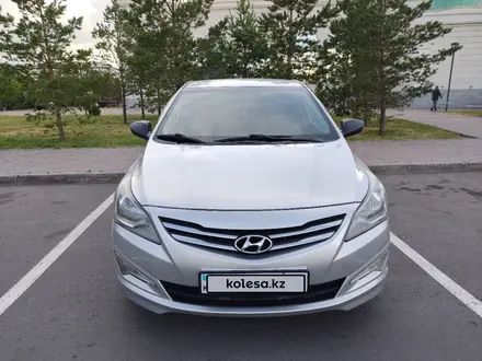 Hyundai Solaris 2014 года за 4 500 000 тг. в Астана – фото 2