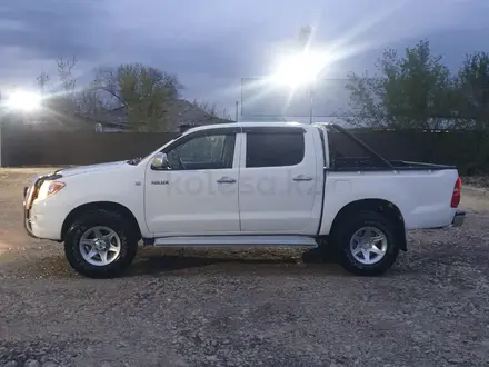 Toyota Hilux 2006 года за 5 500 000 тг. в Талдыкорган