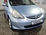 Honda Fit 2005 годаүшін4 100 000 тг. в Алматы