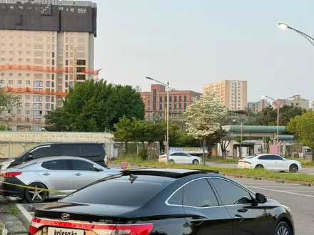 Hyundai Grandeur 2013 года за 8 200 000 тг. в Шымкент – фото 3