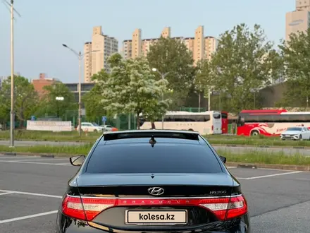 Hyundai Grandeur 2013 года за 8 200 000 тг. в Шымкент – фото 5