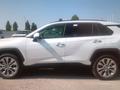 Toyota RAV4 2023 года за 21 500 000 тг. в Петропавловск – фото 4