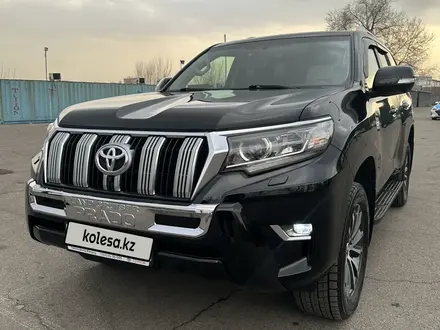 Toyota Land Cruiser Prado 2022 года за 32 900 000 тг. в Алматы – фото 16