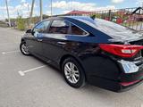 Hyundai Sonata 2017 года за 6 300 000 тг. в Караганда – фото 3