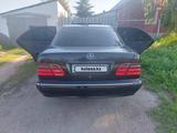 Mercedes-Benz E 320 2001 годаүшін4 000 000 тг. в Усть-Каменогорск – фото 2