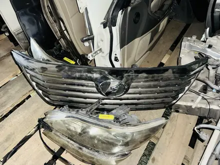 РЕШЕТКА TOYOTA VELLFIRE ОРИГИНАЛ за 60 000 тг. в Астана