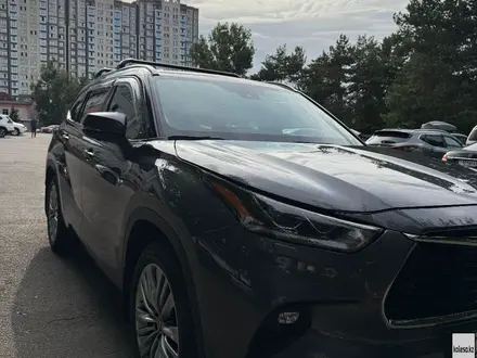 Toyota Highlander 2023 года за 34 500 000 тг. в Алматы – фото 6