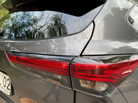 Toyota Highlander 2023 года за 34 500 000 тг. в Алматы – фото 13