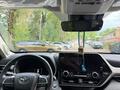 Toyota Highlander 2023 года за 34 500 000 тг. в Алматы – фото 15