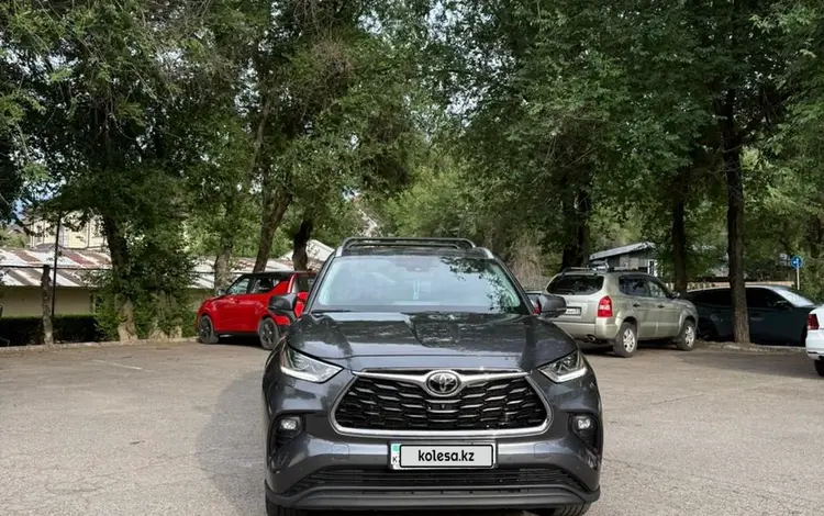 Toyota Highlander 2023 года за 34 500 000 тг. в Алматы