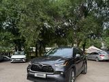 Toyota Highlander 2023 годаүшін34 000 000 тг. в Алматы