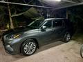 Toyota Highlander 2023 года за 34 500 000 тг. в Алматы – фото 5