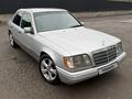 Mercedes-Benz E 200 1995 годаүшін2 500 000 тг. в Алматы – фото 3