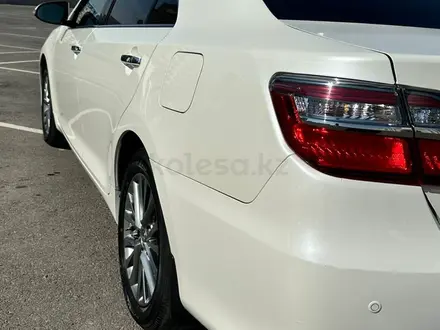 Toyota Camry 2017 года за 14 000 000 тг. в Шымкент – фото 2