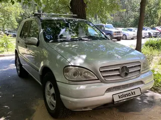 Mercedes-Benz ML 320