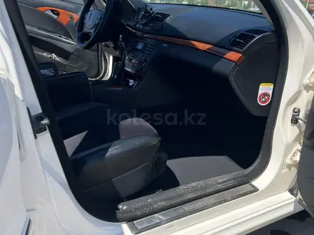 Mercedes-Benz E 220 2007 года за 4 880 000 тг. в Актобе – фото 7