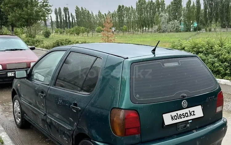 Volkswagen Polo 1997 годаfor1 200 000 тг. в Актобе