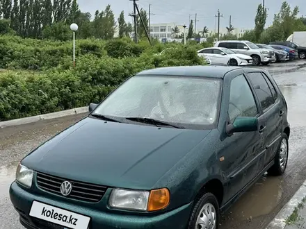 Volkswagen Polo 1997 года за 1 200 000 тг. в Актобе – фото 11