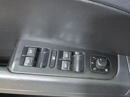 Skoda Superb 2012 года за 3 390 000 тг. в Астана – фото 20