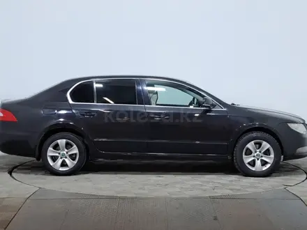Skoda Superb 2012 года за 3 390 000 тг. в Астана – фото 4