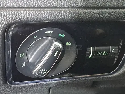 Skoda Superb 2012 года за 3 390 000 тг. в Астана – фото 23